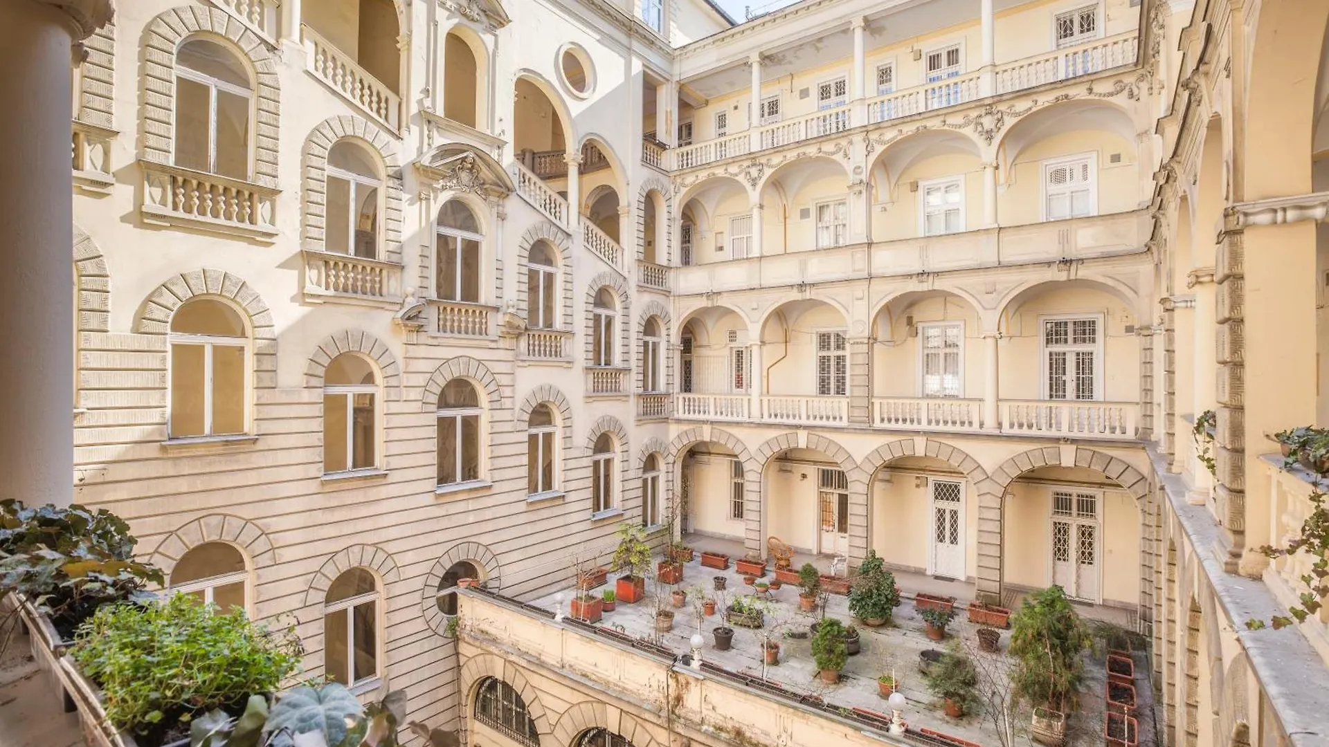 Dreher Palace III Budapest 0*,  Ungarn